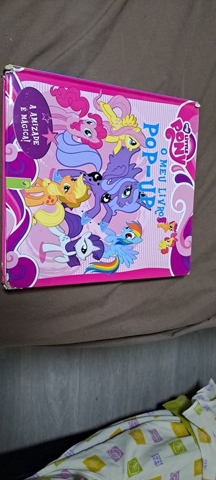 Livro My Little Pony