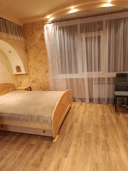 Сдам однокомнатную квартиру возле метро ХТЗ