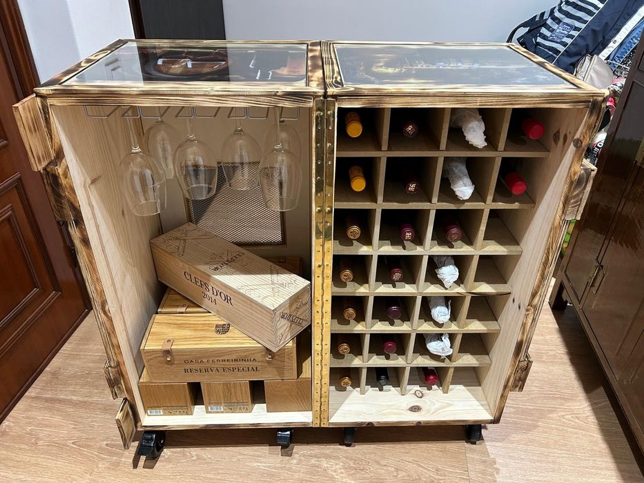 Móveis garrafeira personalizados e originais