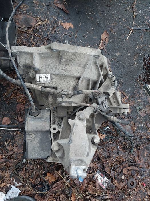 Skrzynia biegow ford focus mk1   1.6  16v  xs4r--7002--fa