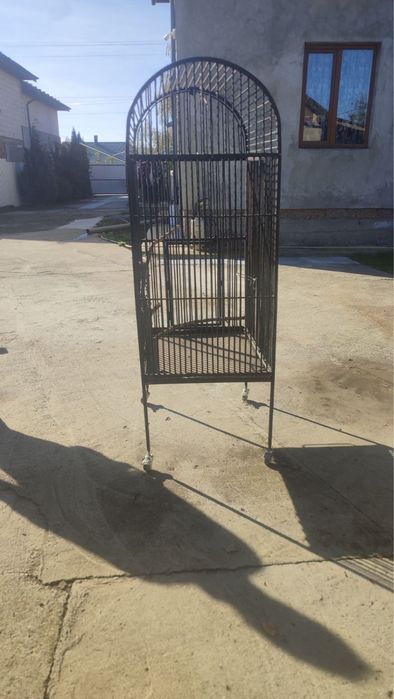 Клітка для Папуг