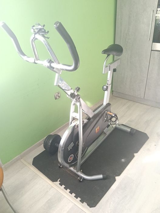 Rower spiningowy