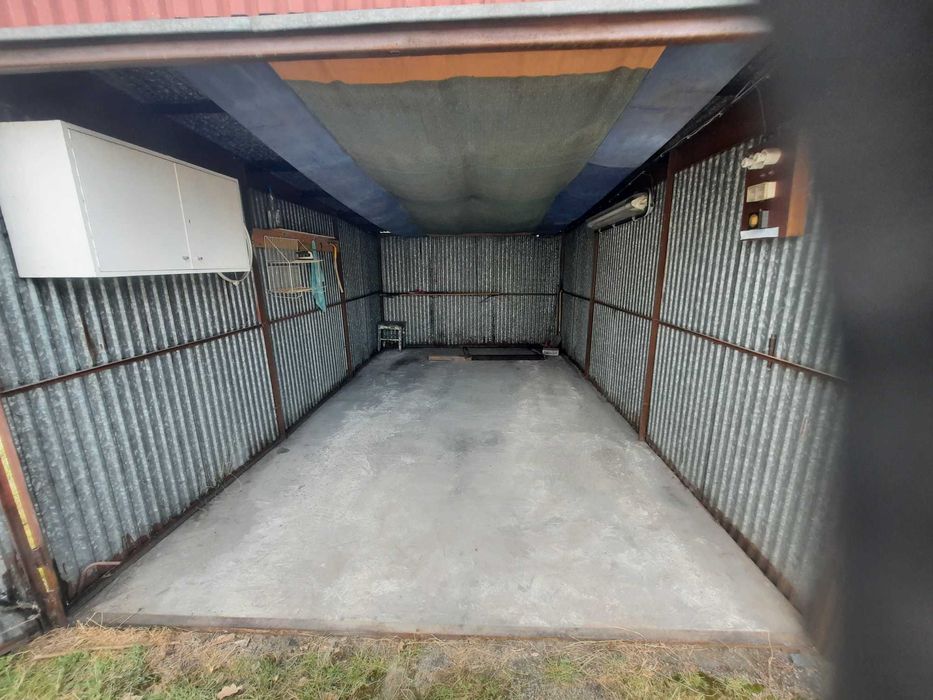 Magazyn garaz z prądem Andrychów