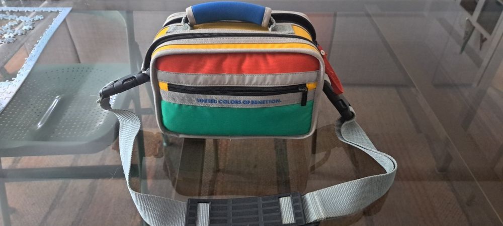 Bolsa Benetton para máquina fotográfica