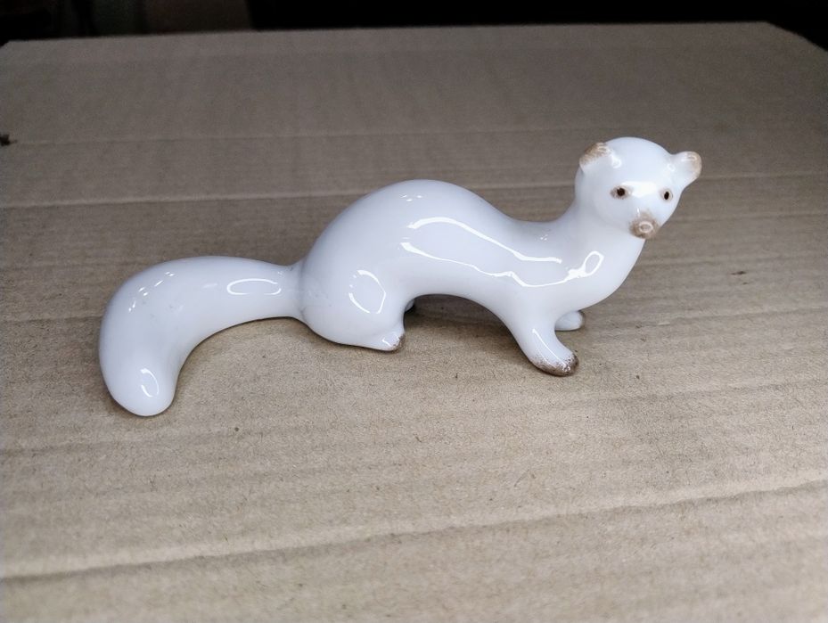 Статуетка куниця ласка фарфор