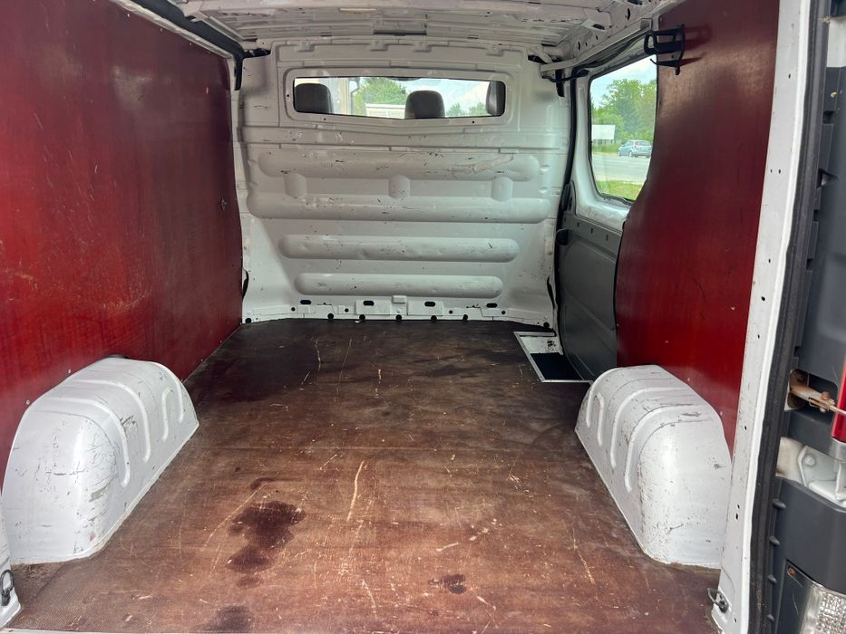Opel Vivaro 2011