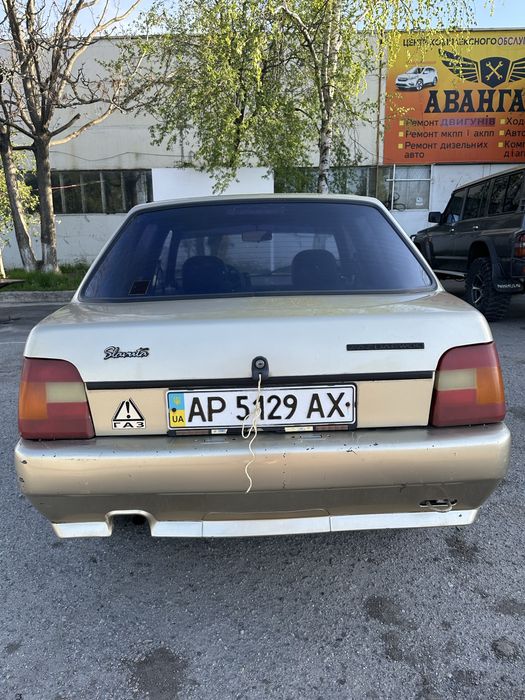 Славута 2002 с документамі 1.2 газ бенз