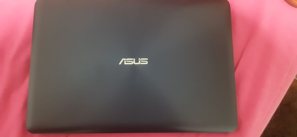 Computador Asus  K557U64551658723329123