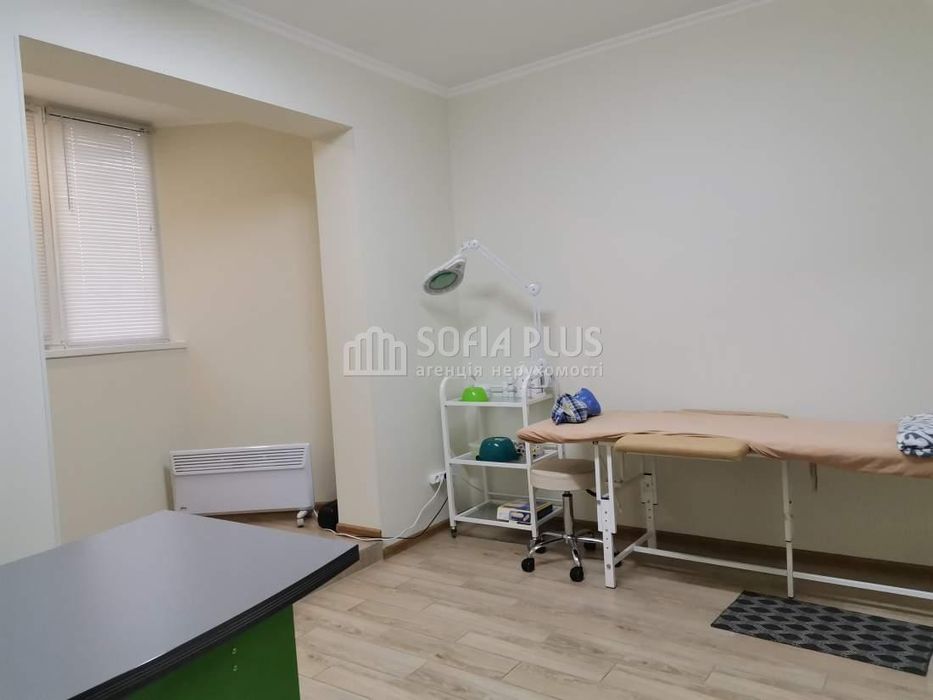 Срочно, ексклюзив! Офіс 160м2, Мостицький, Європейського Союзу 5-Б