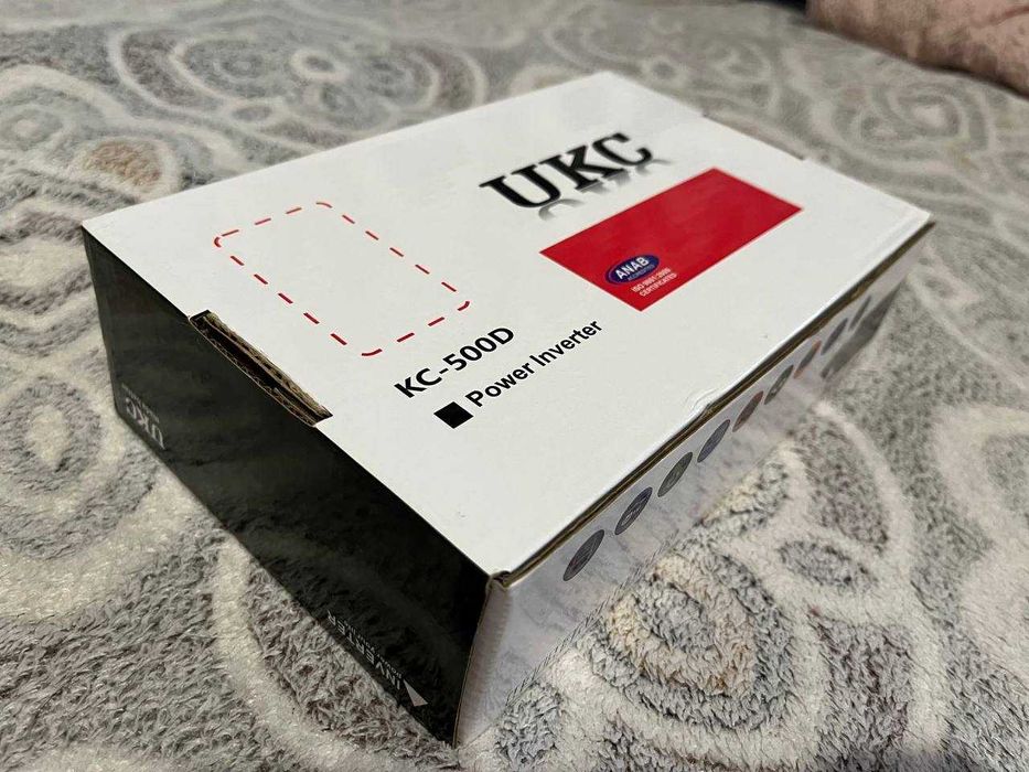 Інвертор перетворювач UKC KC-500D AC/DC з 12 на 220 вольт + LCD 500W