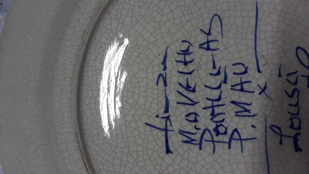 Prato pintado à  mão64729631272195122