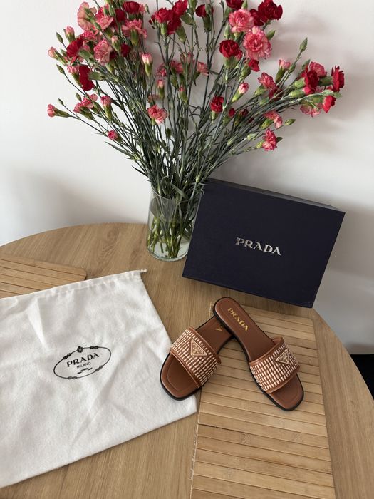 Klapki Prada Crochet Detalis Sandały