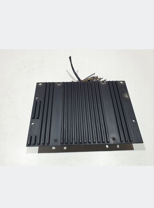 Wzmacniacz Dynaudio Volvo Xc90
