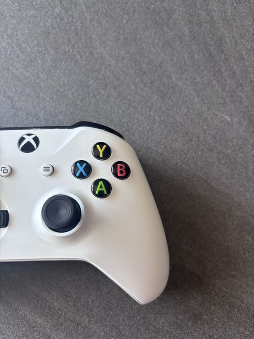 Kontroler Xbox One S