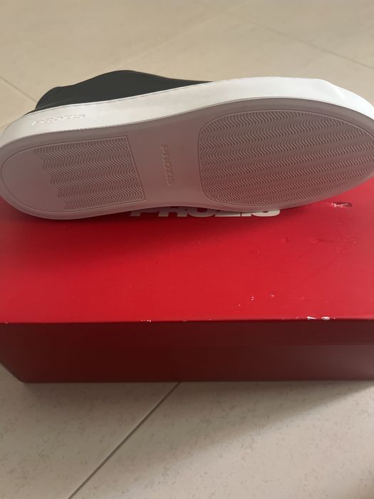 Tennis prozis pretos
