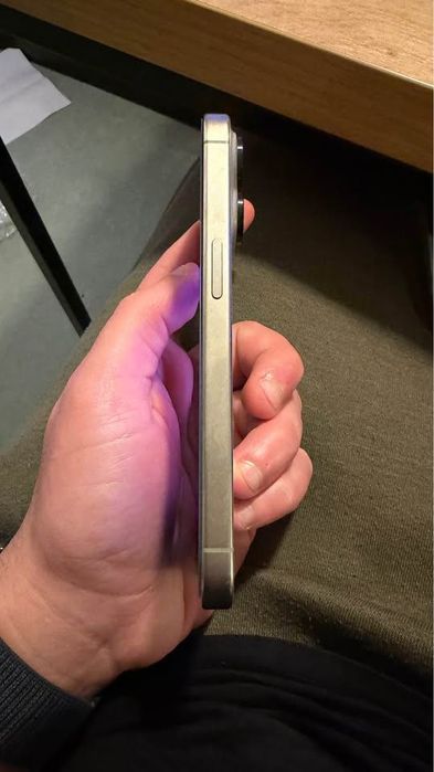İphone 15 pro 256 GB TITANIUM