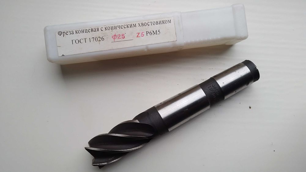 Фреза концевая к/х Ø25 КМ3 z=5/Р6М5 (Конус Морзе-3)
