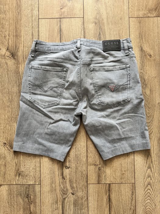 Spodenki Guess rozmiar 32