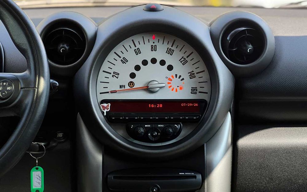 MINI Cooper 2012