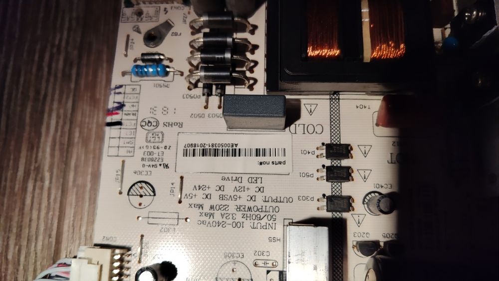 Manta 65lua58l - kompletna elektronika oraz ledy