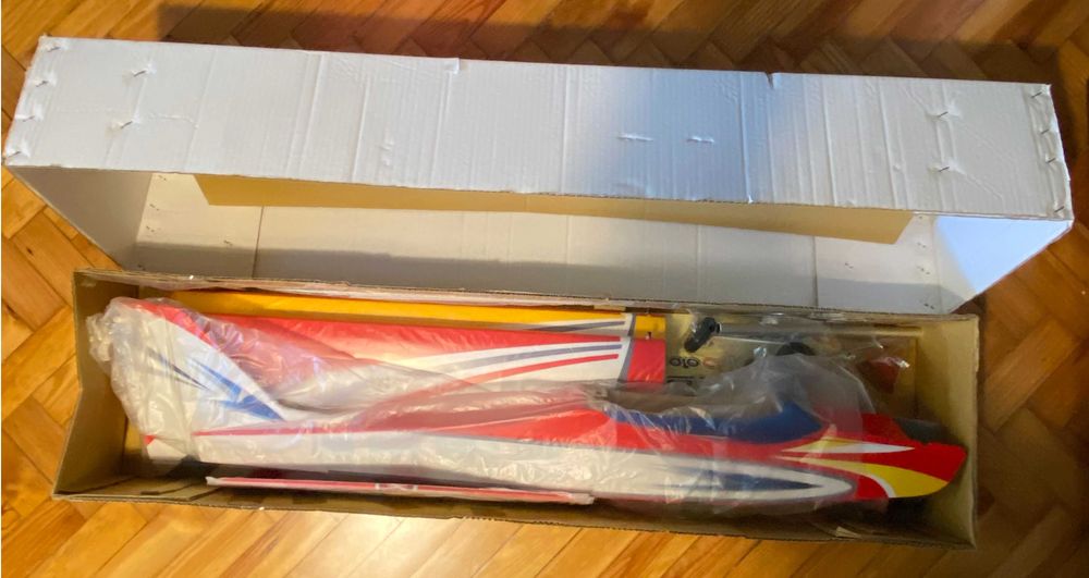 Kit completo de aeromodelismo para montar - Kyosho Calmato α 40