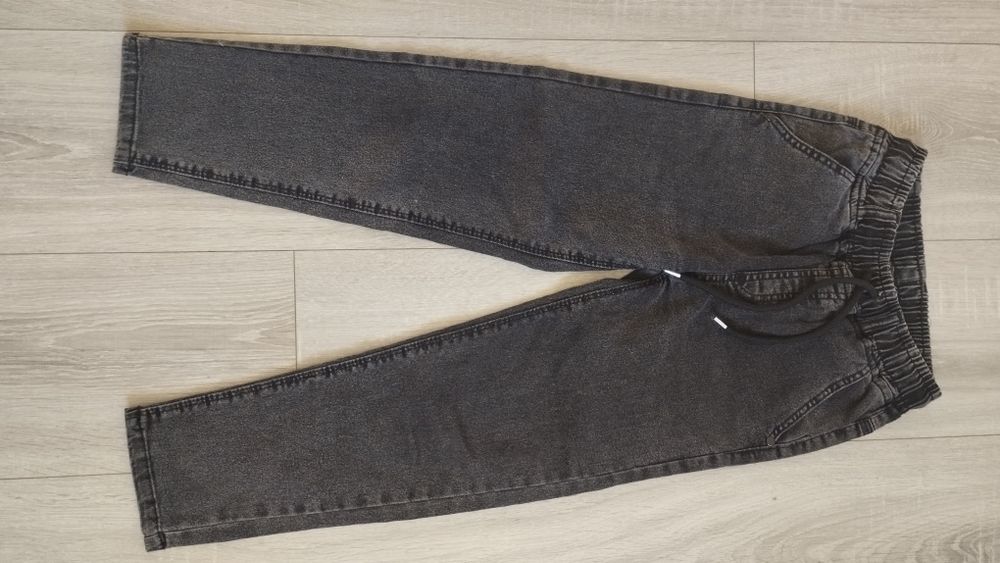 Джинси моми на хлопчика