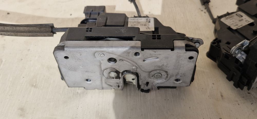 Fechadura  de porta frente Citroën Jumper, Fiat, Peugeot Mod.2011.