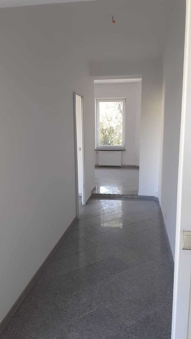 Do wynajęcia lokale handlowo-usługowe