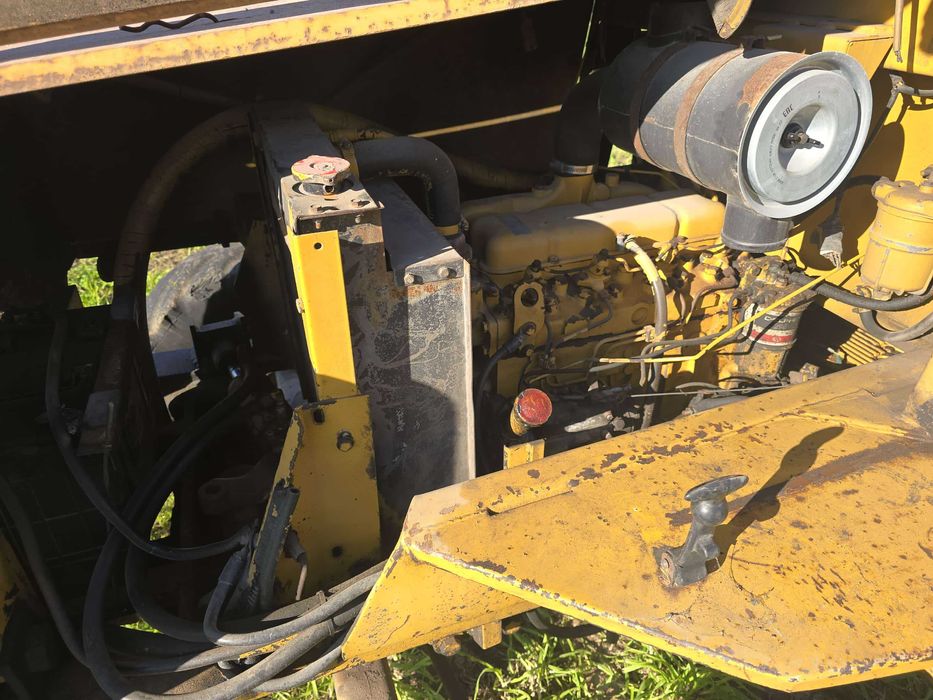 Empilhador Massey ferguson 2 WD - usado