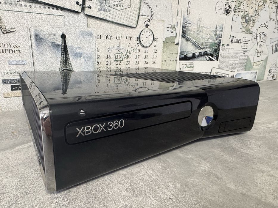 Xbox 360 Slim 320GB | Freeboot + LT 3.0 | 2 геймпади | GTA 5, FIFA, Mortal Kombat