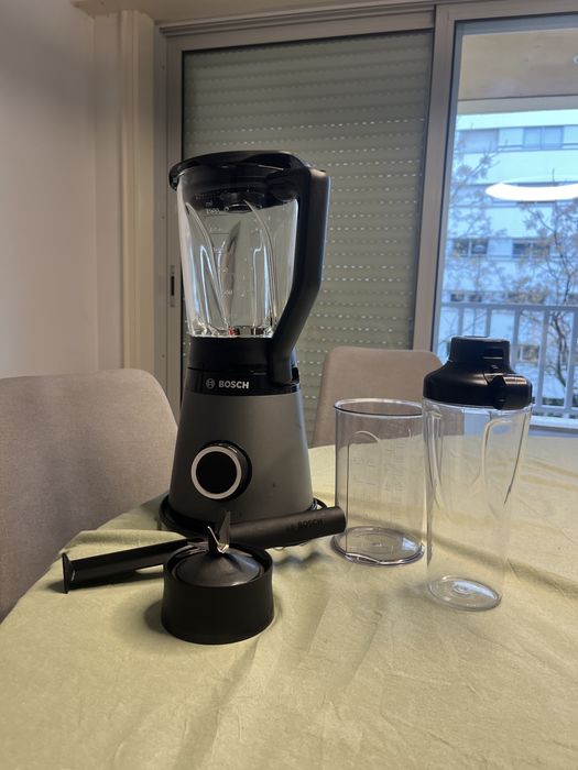 Liquidificador BOSCH MMB6174S Série 4 VitaPower (1200 W - 2 L - Inox)