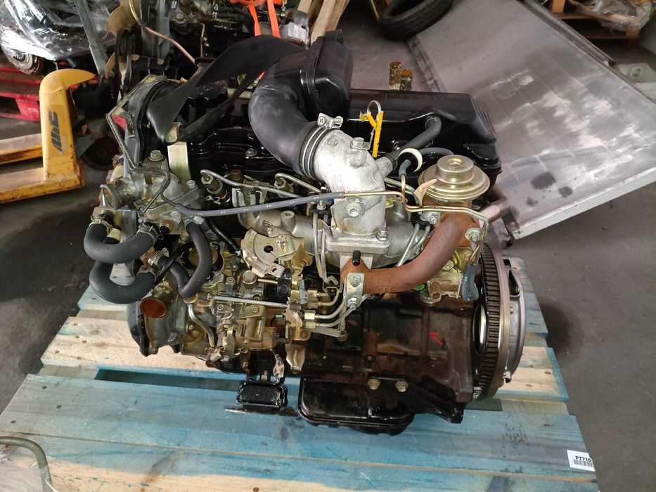 Motor Toyota HiLux 2.4 D ref. 2L ano 2000
