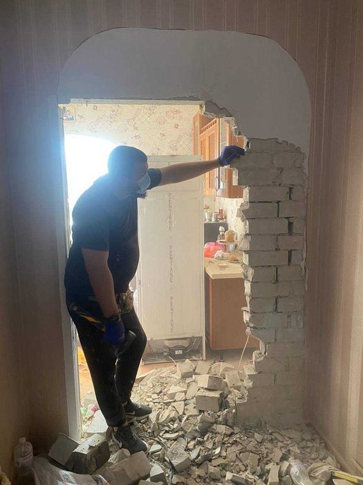 Ремонт квартир будинків приміщень під ключ. Косметичний, частковий ремонт єВідновлення