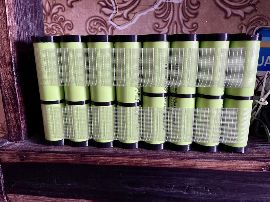 Зарядна станція на LiFePo акумуляторах