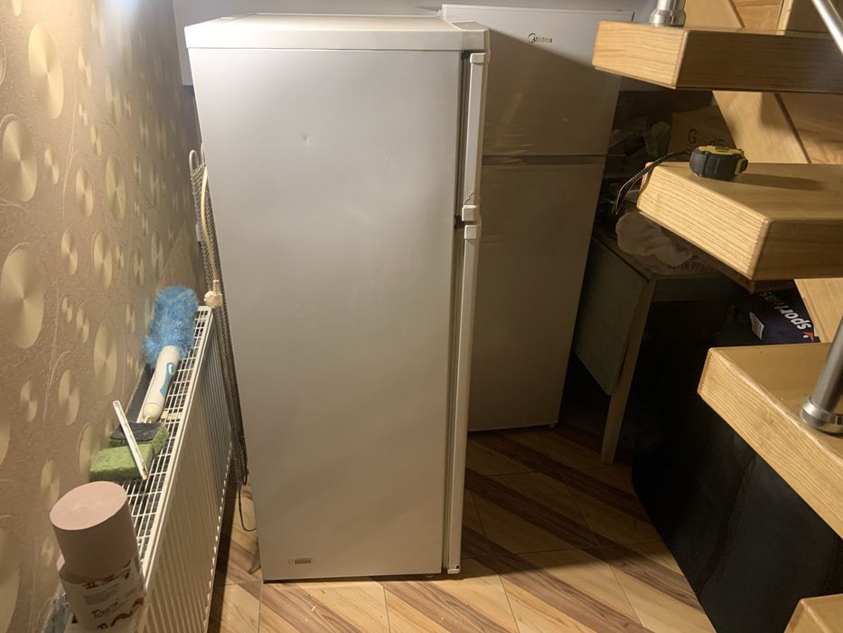 Холодильник б/у Delfa