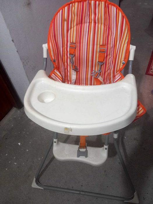 Cadeira de refeição