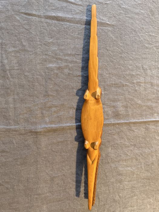 Crocodilo em madeira