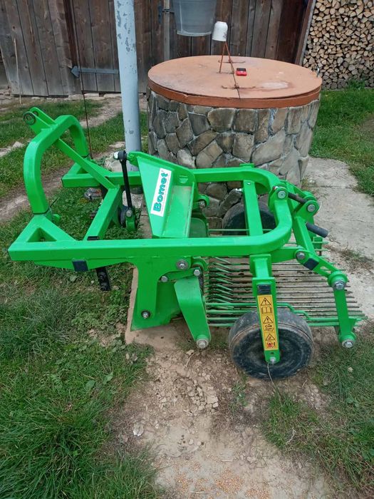 Картоплекопалка для мінітрактора