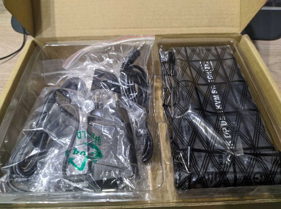 KVM-перемикач 4k dual dp kvm switch 2x2