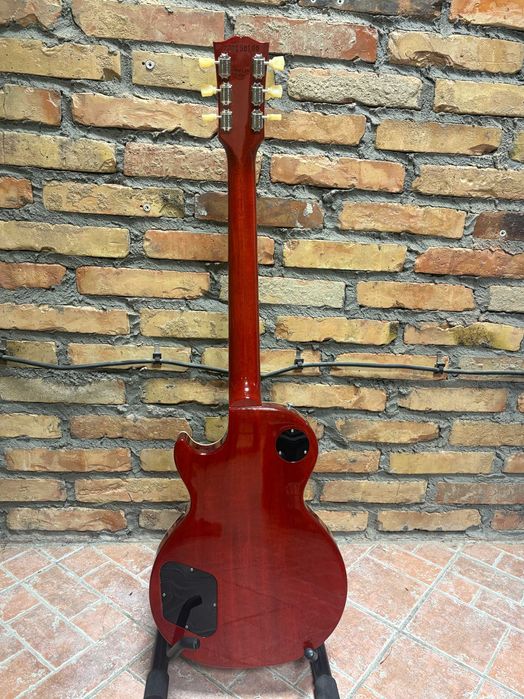 Gibson *EXCLUSIVE* Les Paul Studio Figured Ice Tea