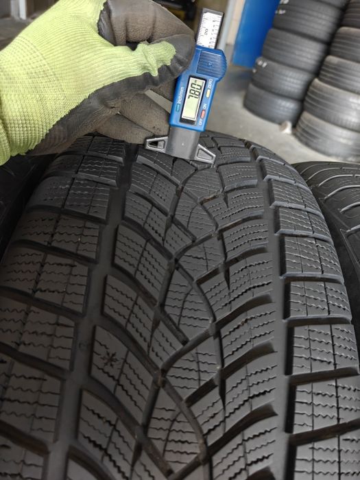 255/50 R20 109T XL FP Goodyear UltraGrip Ice SUV G1 шини зимові комплект 25-го року виробник Германія