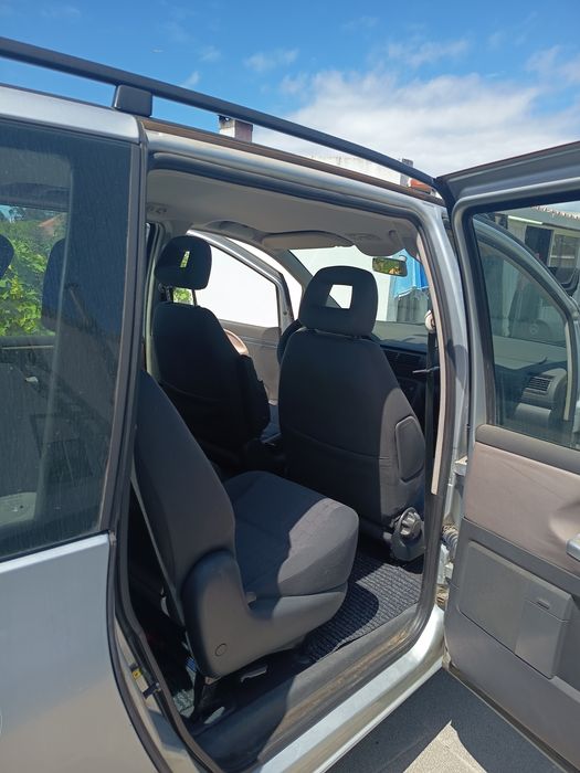SEAT Alhambra 2004