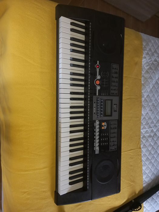 Piano digital stoll
