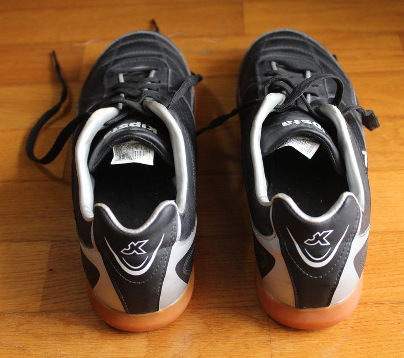 Sapatilhas KIPSTA nº 42 usadas