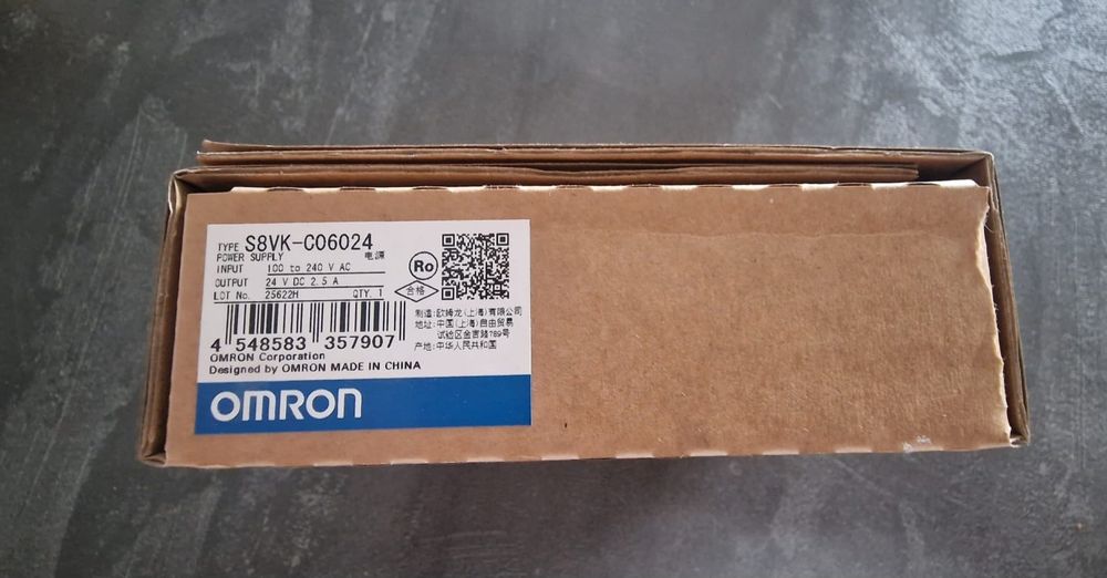 Zasilacz Omron S8VK-C06024

60 W; 24V DC; 2,5A