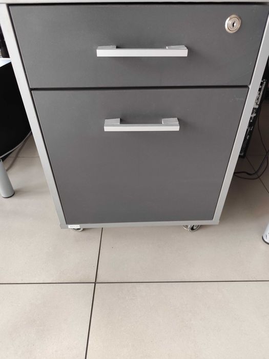 Meble biurowe stan BDB.