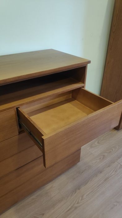 Cómoda Madeira Cerejeira