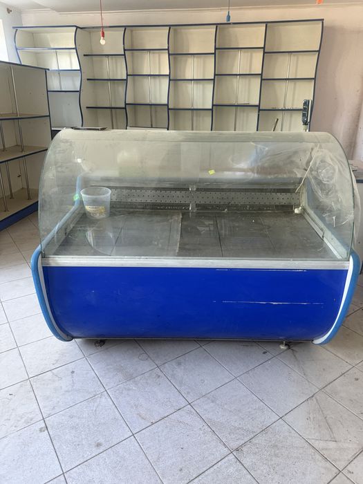 Вітрина холодильна