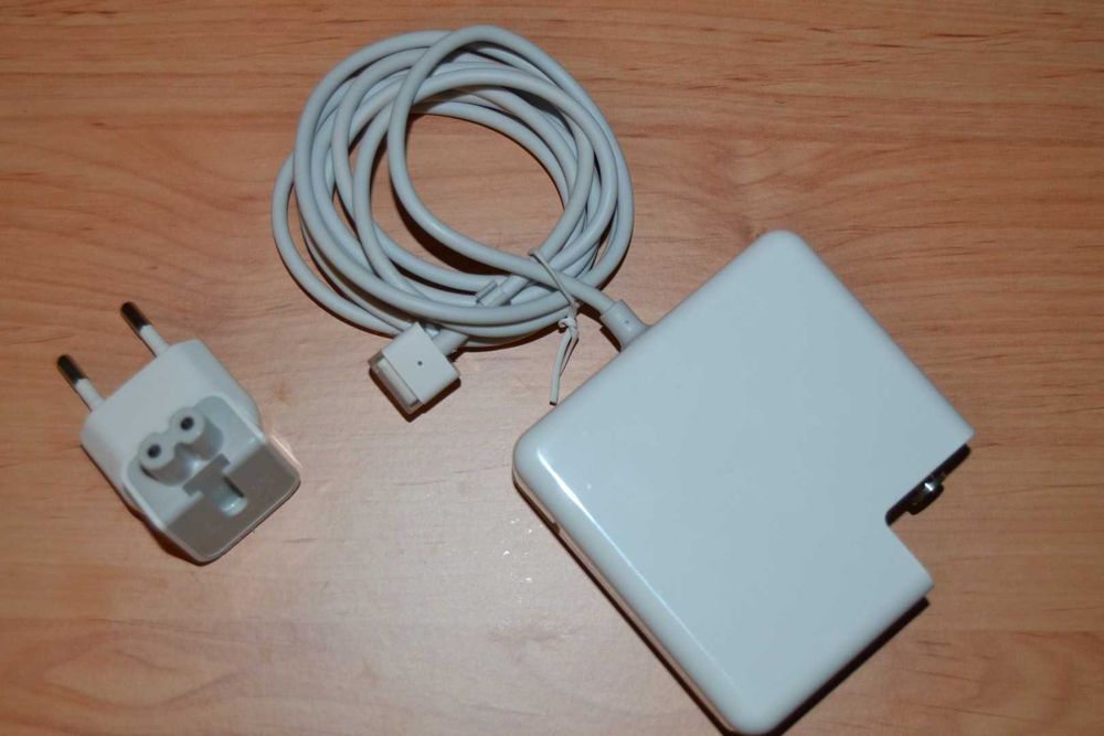 Carregador Apple MacBook 45W