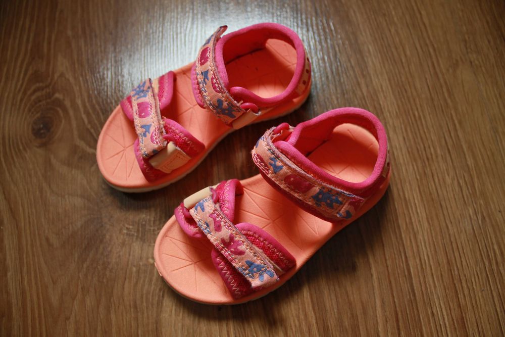 Детские сандалии босоножки Clarks Surfing Skies размер 22.5